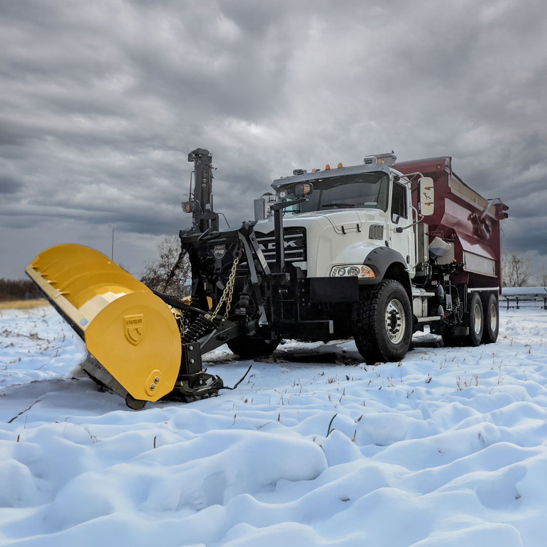 Mack Chassis Builds